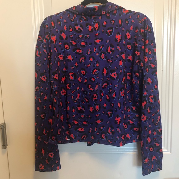 Terez Electric Cheetah Tie-Front Button Down Top - Picture 11 of 16